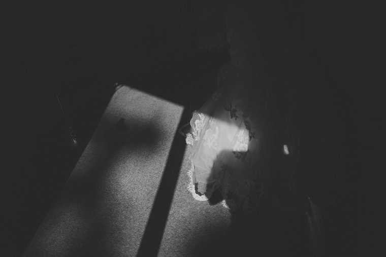 Brandshatch Place Wedding Photography 008