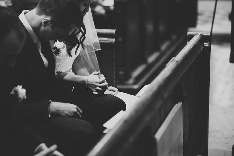 Brandshatch Place Wedding Photography 031