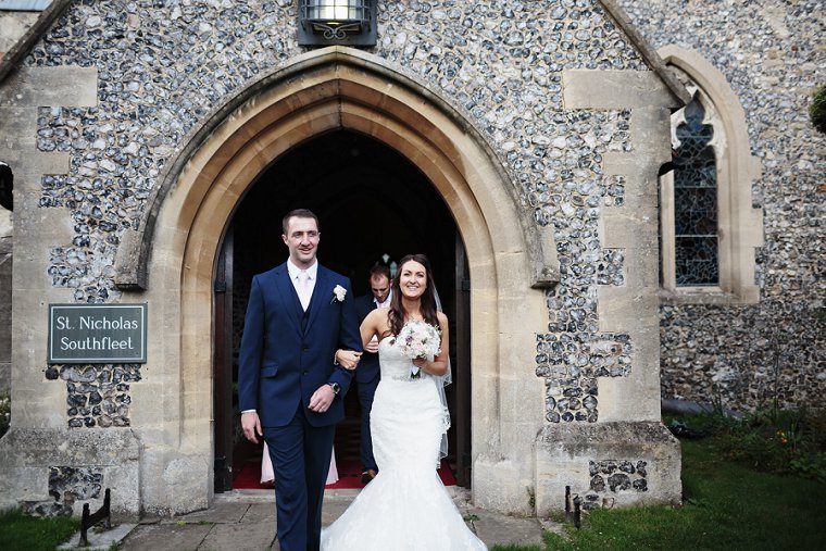 Brandshatch Place Wedding Photography 040